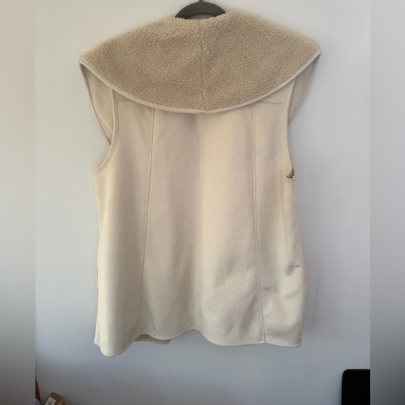 Lauren by Ralph Lauren Faux Suede and Sherpa Vest size XL - Picture 6 of 6
